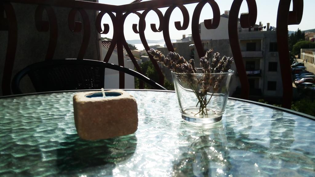 Guest House Karevic Hvar Town Esterno foto